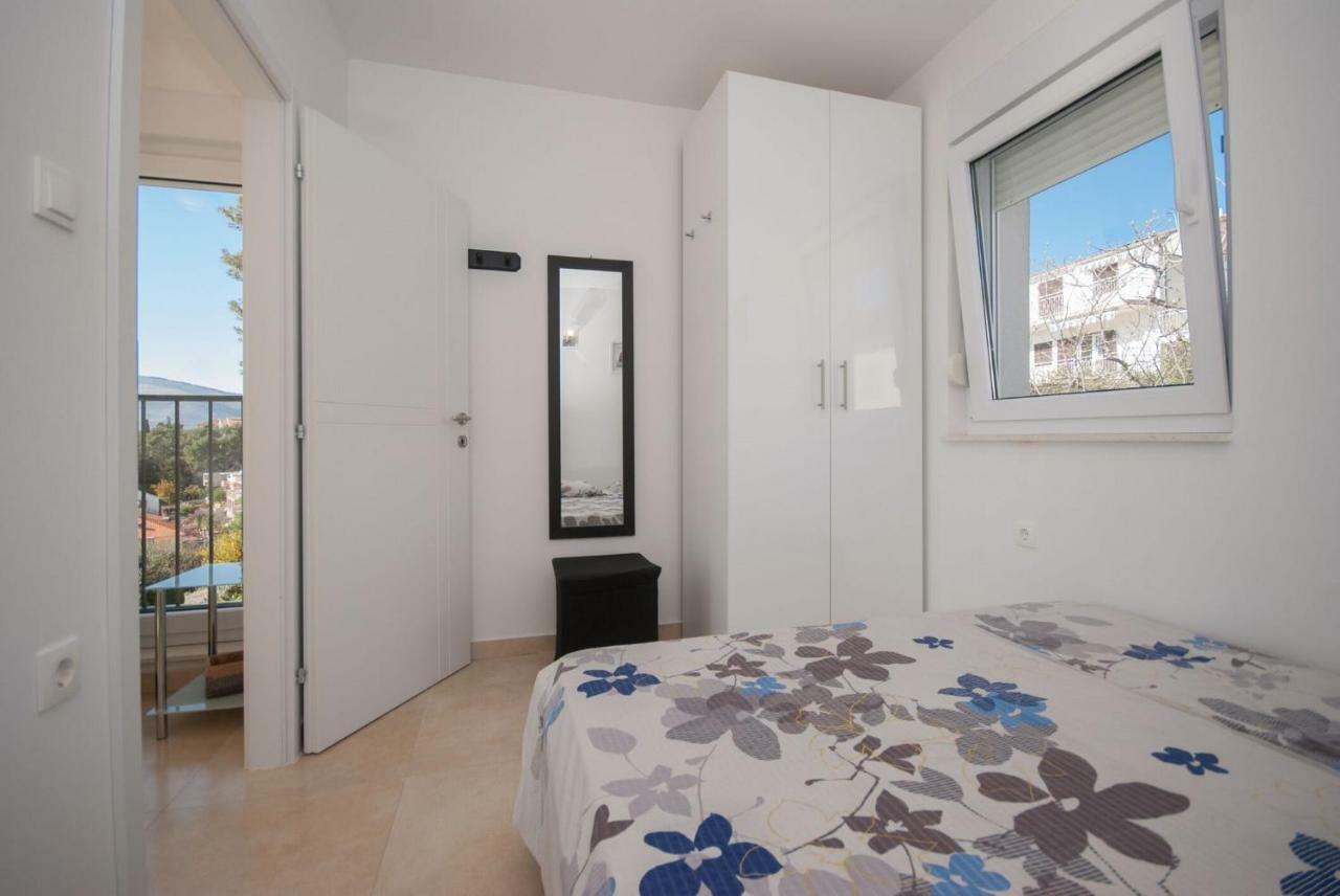 טרוגיר Apartment Adriatic - Saldun מראה חיצוני תמונה